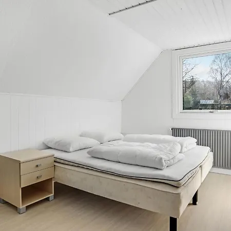 5 Bedroom Lovely In Casa vacanze