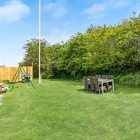 5 Bedroom Lovely In * Allinge-Sandvig