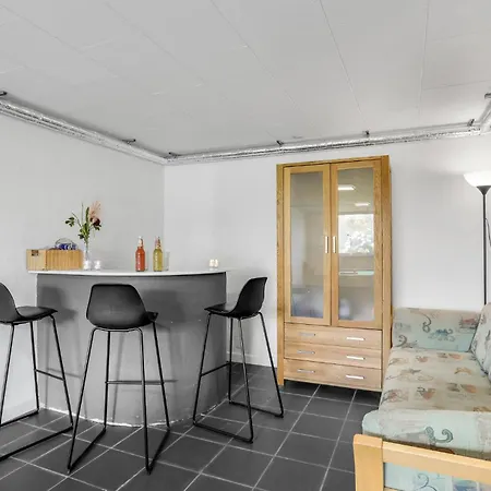 5 Bedroom Lovely In Allinge-Sandvig