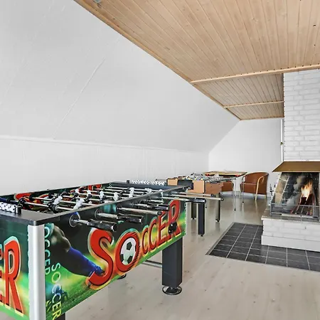 Holiday home 5 Bedroom Lovely In Allinge-Sandvig